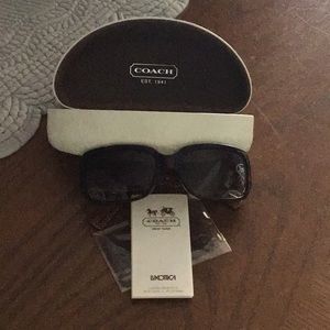coach womens sunglasses with case